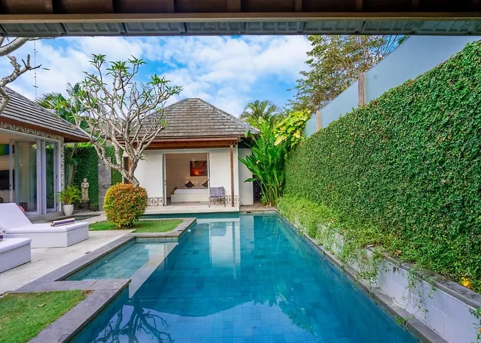 Becca 4 Bedroom At Near To The Villa Seminyak