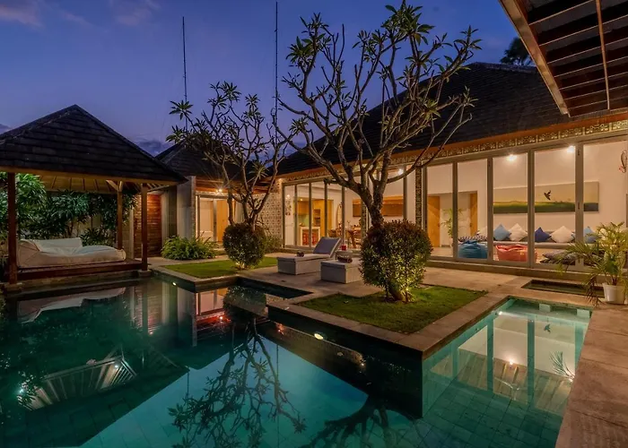 Becca 4 Bedroom At Near To The Villa